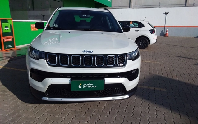 imagem-https://www.socarrao.com.br/sc-vehicle-images-prod/4049217/1790137688321-2_042043.jpg