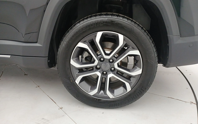 imagem-https://www.socarrao.com.br/sc-vehicle-images-prod/4049515/1790138403774-2_115944.jpg
