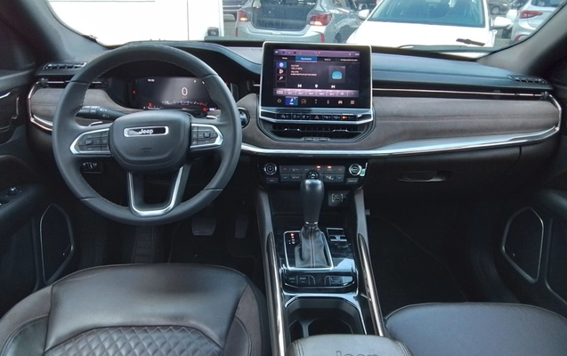 imagem-https://www.socarrao.com.br/sc-vehicle-images-prod/4050002/1790138850672-1_014729.jpg