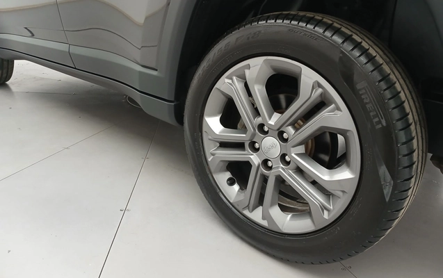 imagem-https://www.socarrao.com.br/sc-vehicle-images-prod/4050319/1790139152665-1_014821.jpg