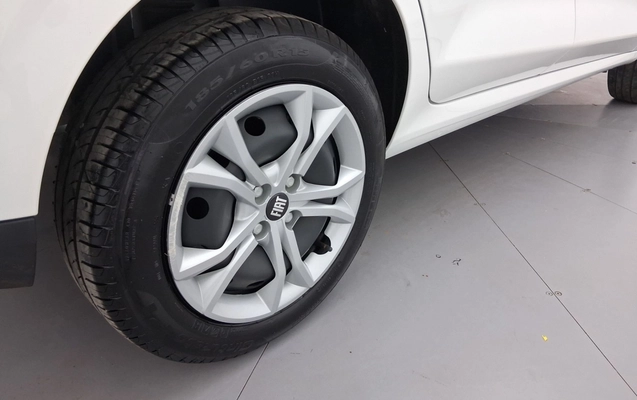 imagem-https://www.socarrao.com.br/sc-vehicle-images-prod/4050477/1790139390401-1_014147.jpg