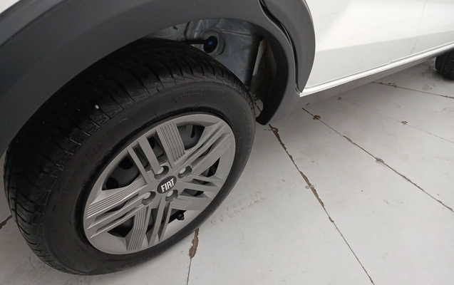 imagem-https://www.socarrao.com.br/sc-vehicle-images-prod/4050609/1790139713854-1_023357.jpg