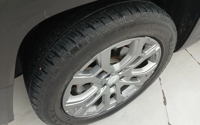 imagem-https://www.socarrao.com.br/sc-vehicle-images-prod/4050628/1790139721564-2_021246.jpg