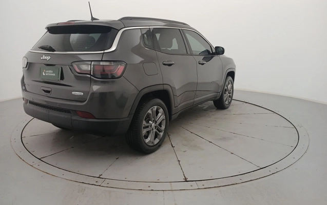 imagem-https://www.socarrao.com.br/sc-vehicle-images-prod/4050934/1790140098203-2_125313.jpg