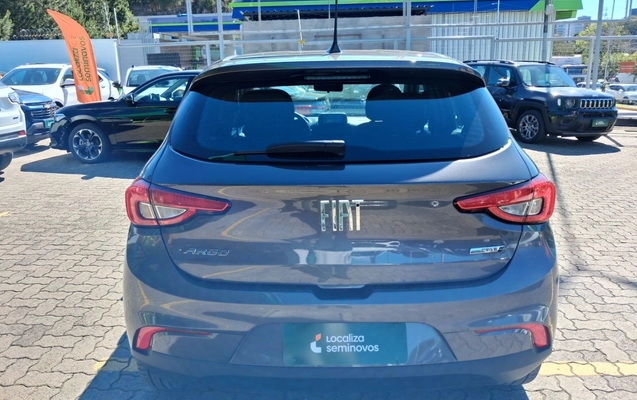 imagem-https://www.socarrao.com.br/sc-vehicle-images-prod/4051801/1790141652117-1_025618.jpg