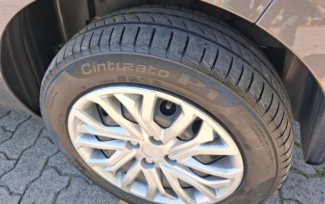 imagem-https://www.socarrao.com.br/sc-vehicle-images-prod/4051801/1790141652133-1_025625.jpg