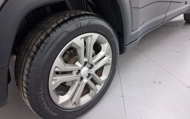 imagem-https://www.socarrao.com.br/sc-vehicle-images-prod/4051974/1790142560873-1_020626.jpg