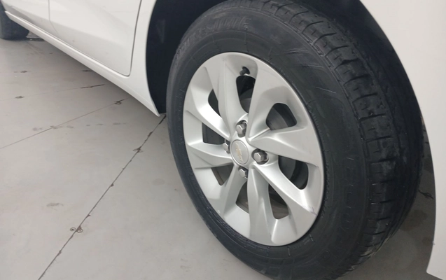 imagem-https://www.socarrao.com.br/sc-vehicle-images-prod/4052909/1790143454070-1_030957.jpg