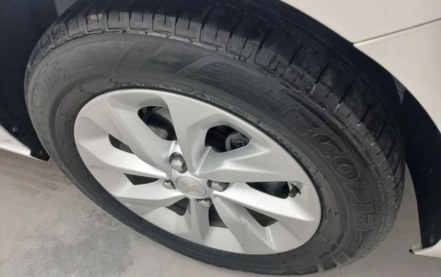 imagem-https://www.socarrao.com.br/sc-vehicle-images-prod/4052909/1790143454070-2_030957.jpg