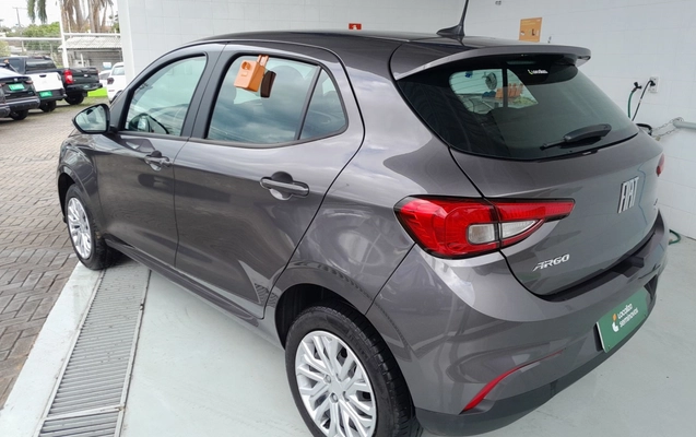 imagem-https://www.socarrao.com.br/sc-vehicle-images-prod/4053088/1790143893091-1_042815.jpg