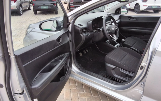 imagem-https://www.socarrao.com.br/sc-vehicle-images-prod/4053153/1790144062158-1_010628.jpg
