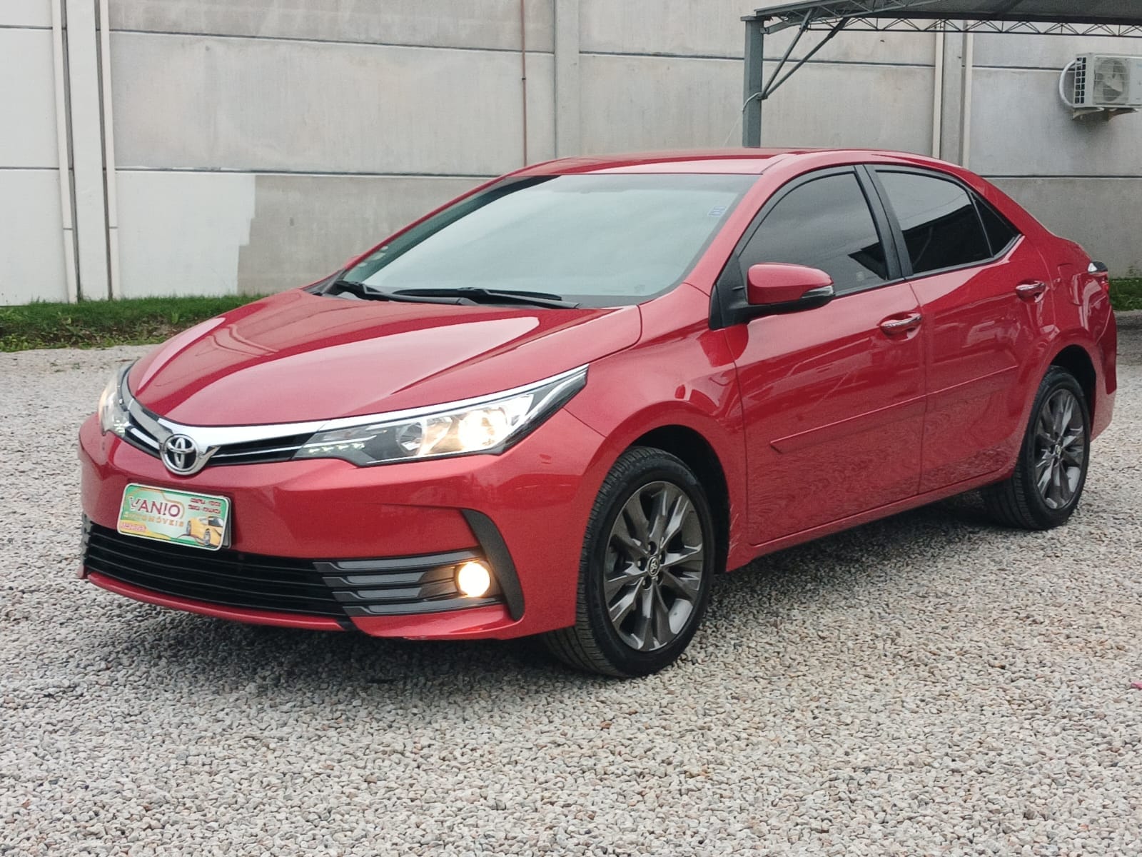 Toyota Corolla 2019 Vermelho — foto 1 de 3