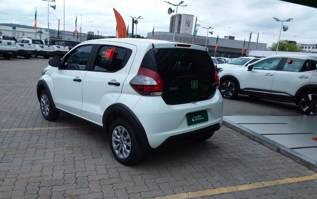 imagem-https://www.socarrao.com.br/sc-vehicle-images-prod/4053864/1790145632209-1_110746.jpg