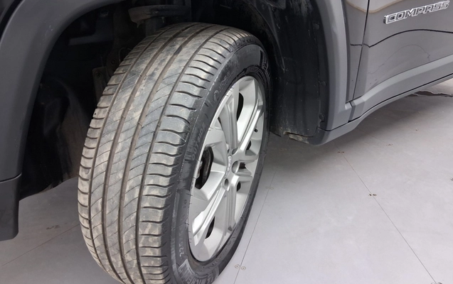 imagem-https://www.socarrao.com.br/sc-vehicle-images-prod/4054860/1790147034429-1_034732.jpg