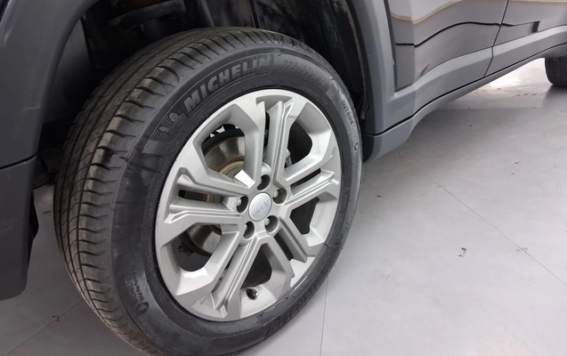 imagem-https://www.socarrao.com.br/sc-vehicle-images-prod/4054860/1790147034435-2_034733.jpg