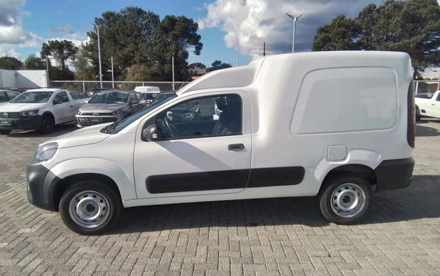 imagem-https://www.socarrao.com.br/sc-vehicle-images-prod/4055117/1790147311813-1_033606.jpg