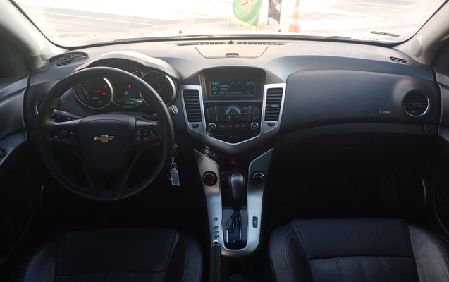 imagem-https://www.socarrao.com.br/sc-vehicle-images-prod/40557/1784633593207-003_ce045dfdf1874af94ba7dae62a23b835.jpg