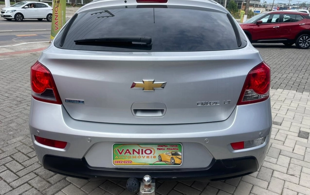 imagem-https://www.socarrao.com.br/sc-vehicle-images-prod/40557/1784633593211-003_b095dd47056119b6d29c7bc86bcf0549.jpg