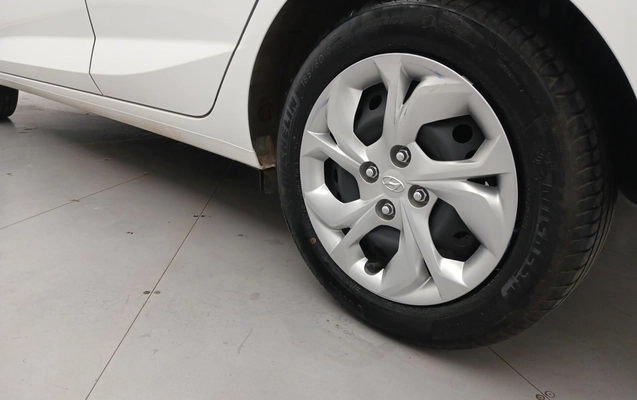 imagem-https://www.socarrao.com.br/sc-vehicle-images-prod/4055817/1790148892114-1_022134.jpg