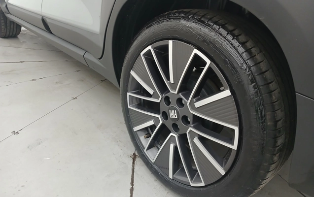 imagem-https://www.socarrao.com.br/sc-vehicle-images-prod/4056109/1790149567005-1_043826.jpg