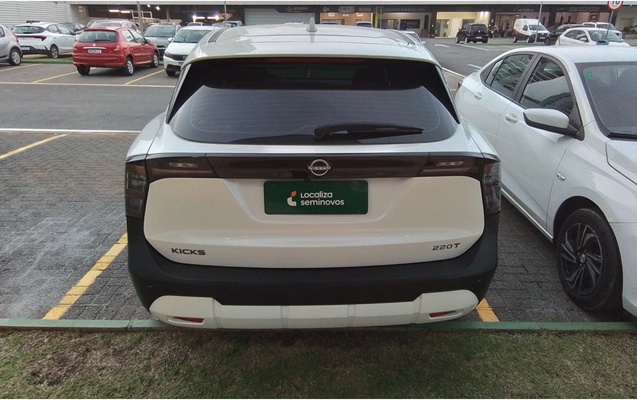 imagem-https://www.socarrao.com.br/sc-vehicle-images-prod/4056183/1790150877833-2_025332.jpg