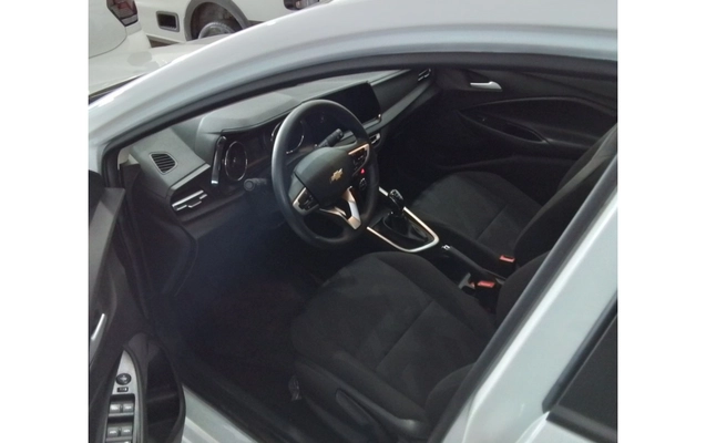 imagem-https://www.socarrao.com.br/sc-vehicle-images-prod/4056738/1790151998439-2_052635.jpg