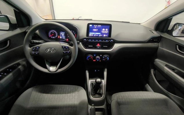 imagem-https://www.socarrao.com.br/sc-vehicle-images-prod/4057104/1790859170755-8503654_8_B_76ec612e20.jpeg