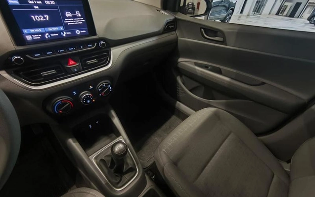 imagem-https://www.socarrao.com.br/sc-vehicle-images-prod/4057104/1790859170760-8503654_12_B_c1ebd8d1bd.jpeg