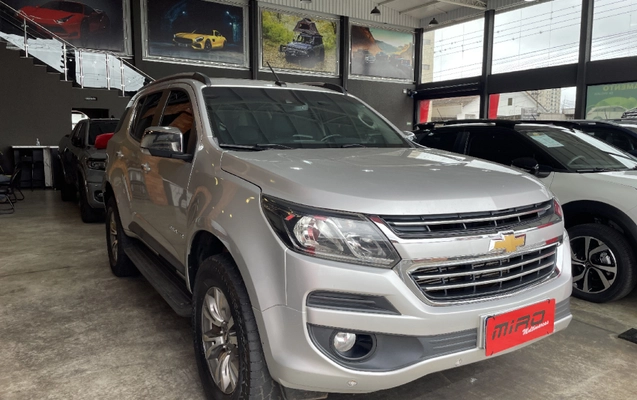 imagem-https://www.socarrao.com.br/sc-vehicle-images-prod/4057112/1790163639462-app-photos-1pqF0MXOjkuiR2pQdGTQ0dGCIRPC08uA.jpg