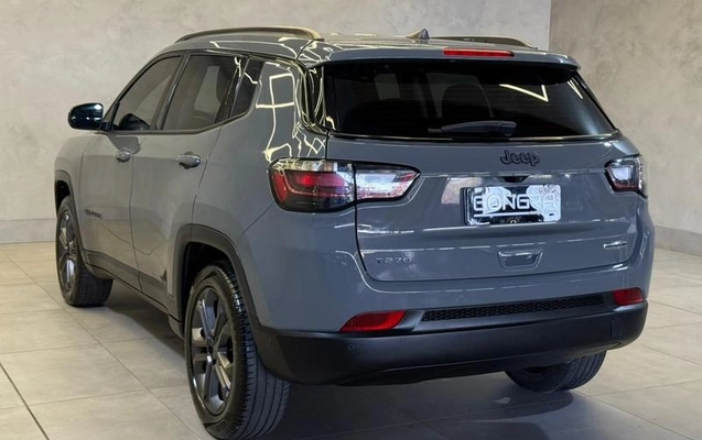 imagem-https://www.socarrao.com.br/sc-vehicle-images-prod/4057119/1790163711142-8036154_7_B_ccf5cdb013.jpeg