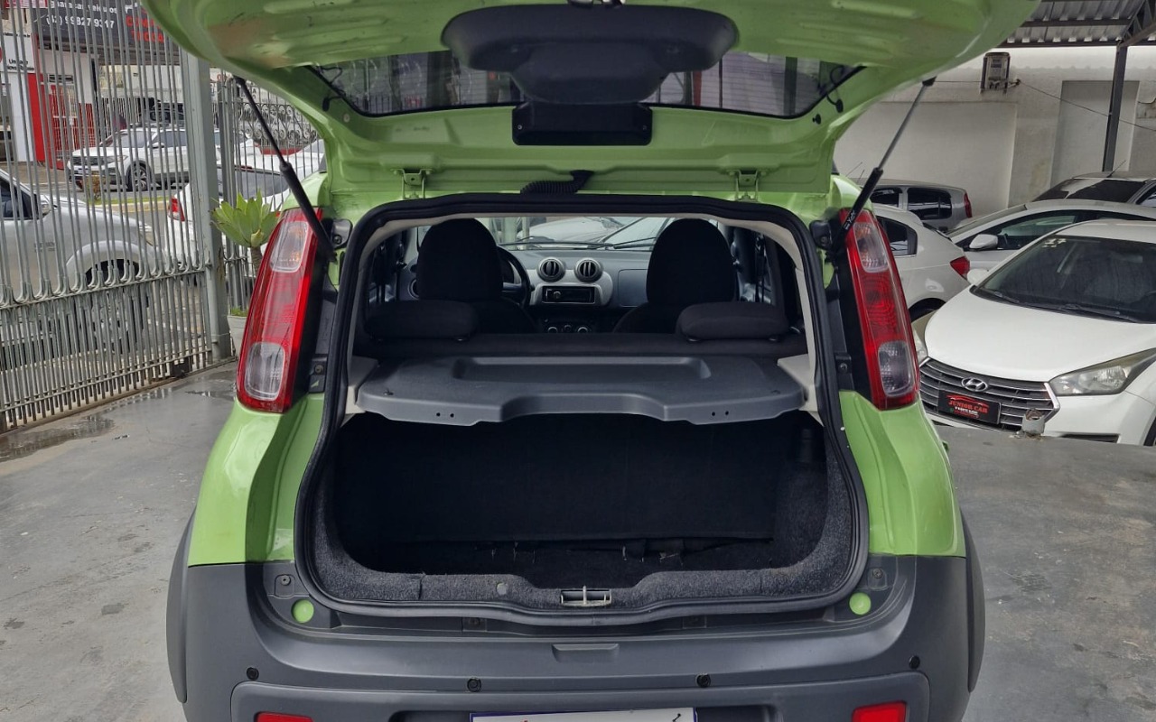 imagem-https://www.socarrao.com.br/sc-vehicle-images-prod/4057126/1790164032882-MTUuanBlZw.jpeg