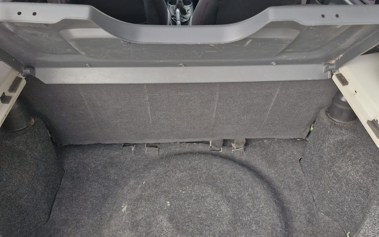 imagem-https://www.socarrao.com.br/sc-vehicle-images-prod/4057126/1790164032967-MTYuanBlZw.jpeg