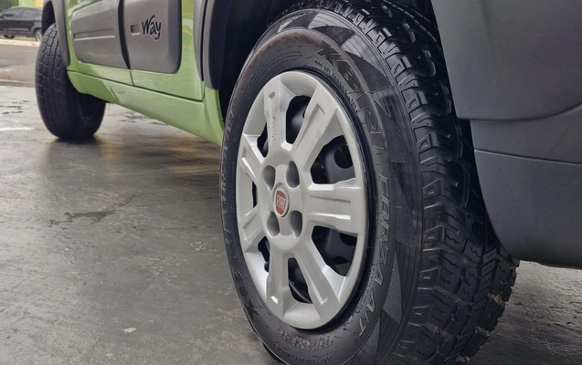 imagem-https://www.socarrao.com.br/sc-vehicle-images-prod/4057126/1790164033134-MTcuanBlZw.jpeg