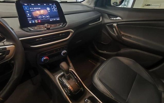 imagem-https://www.socarrao.com.br/sc-vehicle-images-prod/4057146/1790198149218-8503706_12_B_657483bce8.jpeg