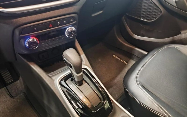 imagem-https://www.socarrao.com.br/sc-vehicle-images-prod/4057146/1790198149219-8503706_13_B_63eff88dfd.jpeg
