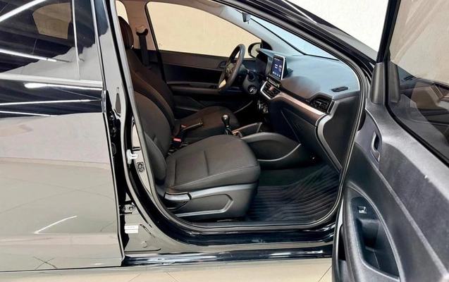 imagem-https://www.socarrao.com.br/sc-vehicle-images-prod/4057162/1790164897332-8503731_17_B_d1a3351065.jpeg