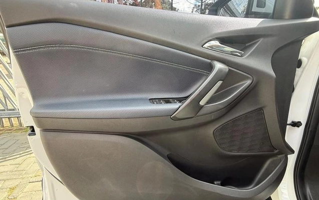 imagem-https://www.socarrao.com.br/sc-vehicle-images-prod/4057163/1790432127473-8454128_11_B_8af1c92be6.jpeg