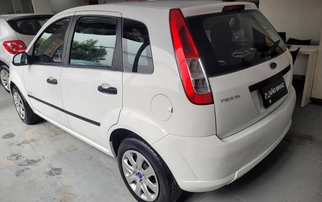imagem-https://www.socarrao.com.br/sc-vehicle-images-prod/4057179/1790164979715-8503732_5_B_5040a8ea6a.jpeg