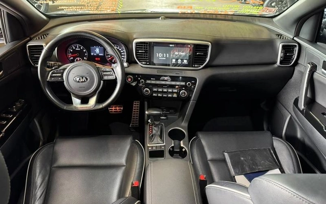 imagem-https://www.socarrao.com.br/sc-vehicle-images-prod/4057186/1790165148933-8498337_11_B_d7704bb1b5.jpeg