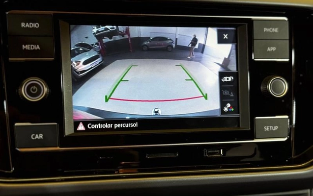 imagem-https://www.socarrao.com.br/sc-vehicle-images-prod/4057238/1790167083367-8503671_20_B_8200a48c46.jpeg