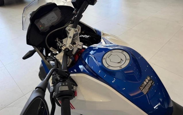 imagem-https://www.socarrao.com.br/sc-vehicle-images-prod/4057256/1790169505922-8503864_10_B_07b7a5f068.jpeg