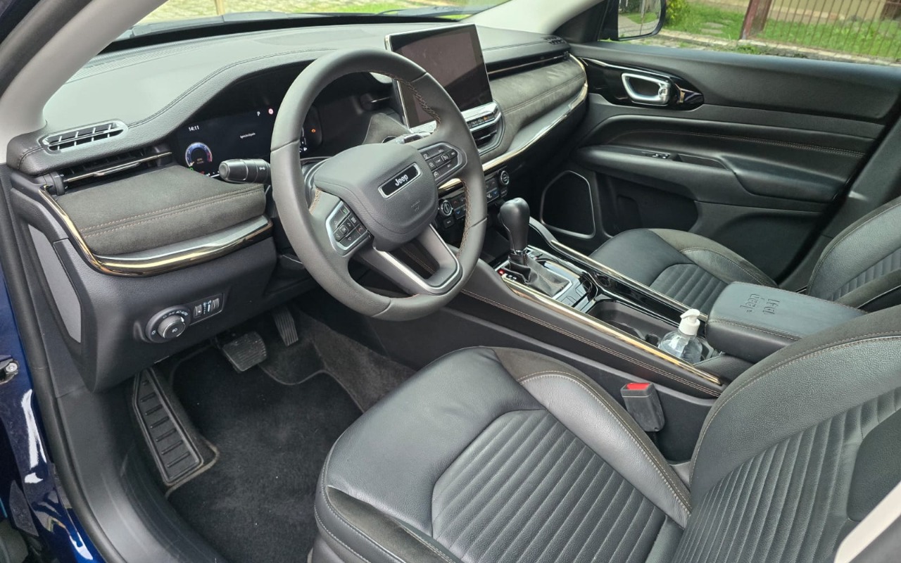 imagem-https://www.socarrao.com.br/sc-vehicle-images-prod/4057295/1790166077708-SU1HLTIwMjYwODExLVdBMDEyNC5qcGc.jpg