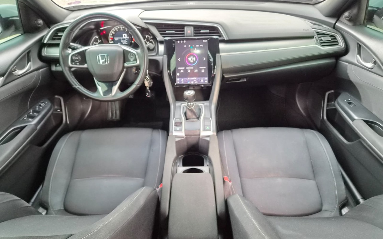 imagem-https://www.socarrao.com.br/sc-vehicle-images-prod/4057362/1790166527698-V2hhdHNBcHAgSW1hZ2UgMjAyNi0wOS0yMiBhdCAxNy4xNC4zNCAoMSkuanBlZw.jpeg