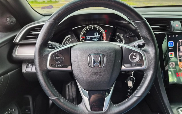imagem-https://www.socarrao.com.br/sc-vehicle-images-prod/4057362/1790166528184-V2hhdHNBcHAgSW1hZ2UgMjAyNi0wOS0yMiBhdCAxNy4xNC4zNSAoMykuanBlZw.jpeg