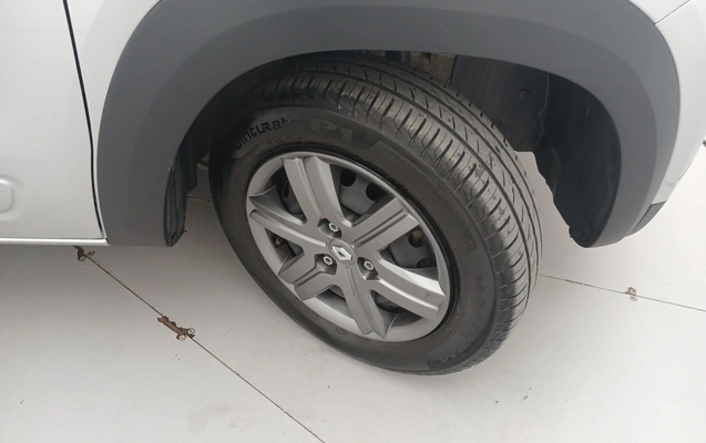 imagem-https://www.socarrao.com.br/sc-vehicle-images-prod/4057484/1790166844046-1_093359.jpg