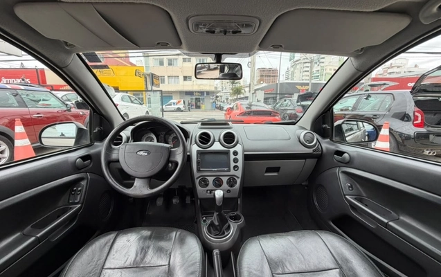 imagem-https://www.socarrao.com.br/sc-vehicle-images-prod/4057517/1790166937607-gb-7571d8c.jpeg
