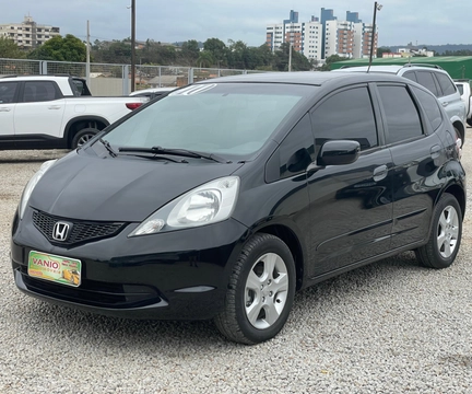 Honda Fit 2010 Preto — foto 1 de 3