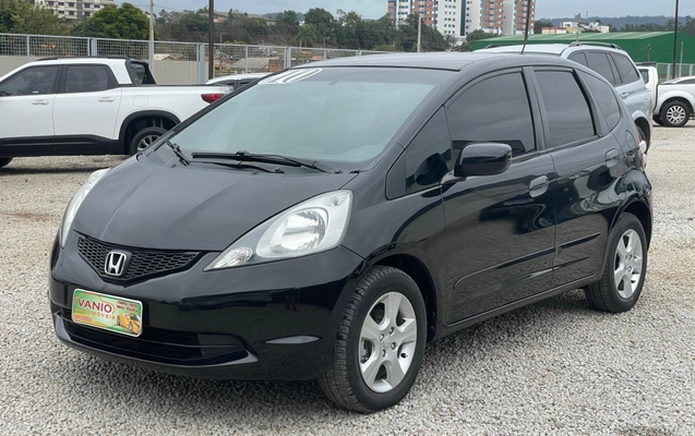 imagem-https://www.socarrao.com.br/sc-vehicle-images-prod/40576/1789646193625-003_64f3812e0476751d8d70ead84f51d20e.jpg
