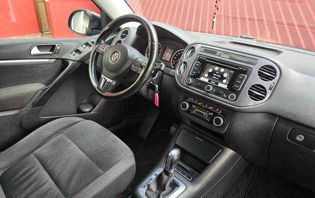 imagem-https://www.socarrao.com.br/sc-vehicle-images-prod/4057670/1790167187314-8488761_6_B_169955b0a7.jpeg