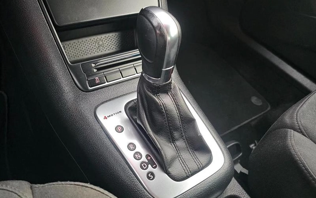 imagem-https://www.socarrao.com.br/sc-vehicle-images-prod/4057670/1790167187324-8488761_12_B_62eaa96472.jpeg